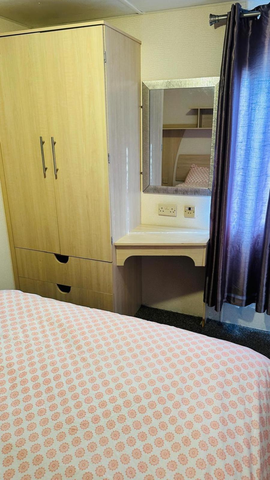 Ingoldmells, The Grange Holiday Park 3-Bedroom Caravan Скегнесс Экстерьер фото